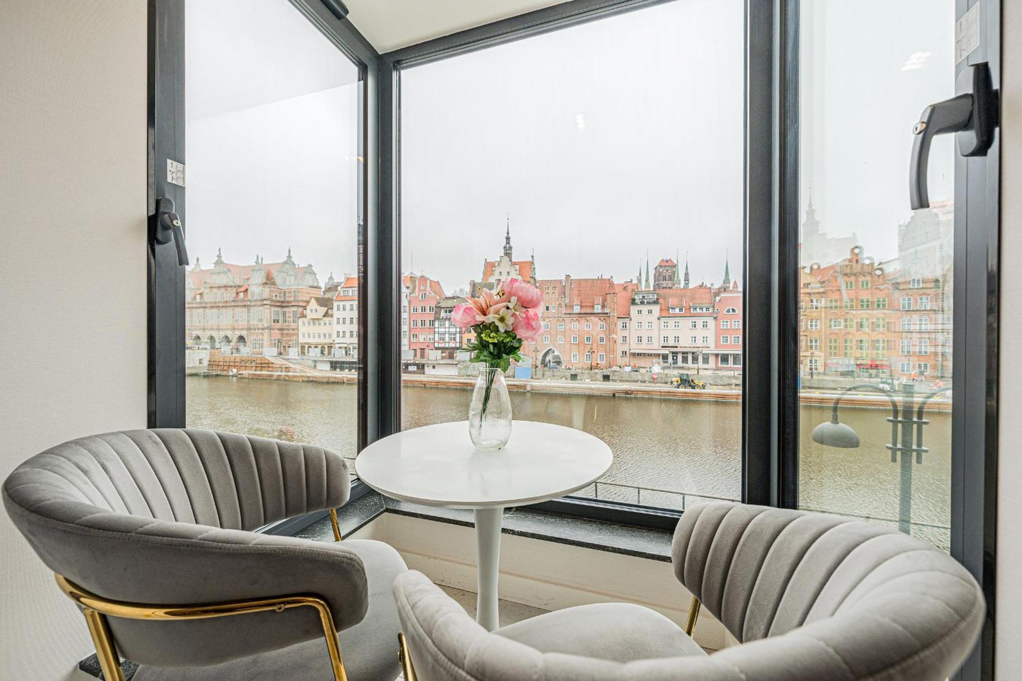 Rent Like Home - Apartament Deo Plaza - Old Town Gdańsk Exterior foto